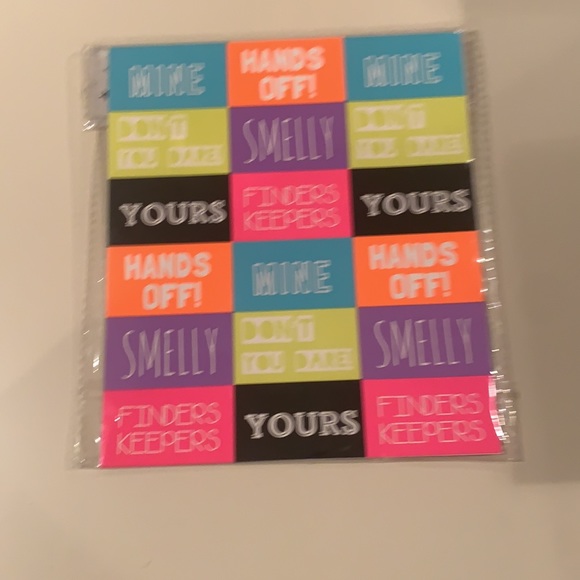 Packaged school supplies - Picture 7 of 7